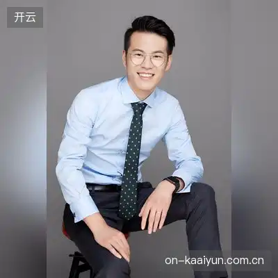 何方